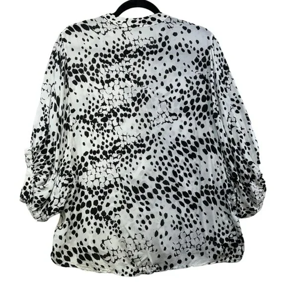 Express Womens Polka Dot Blouse Size M Black & White - Picture 8 of 11